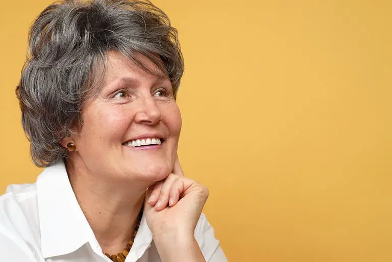 Oral Health Tips for Seniors: How to Keep Your Smile Strong and Healthy